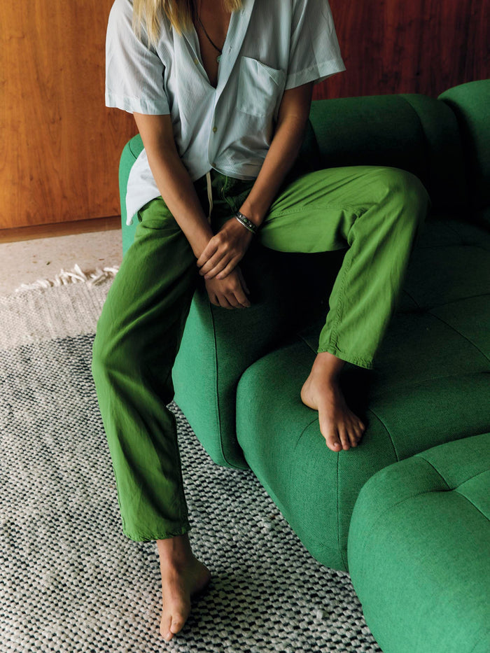Dark Slate Gray the lounge pant in fern green