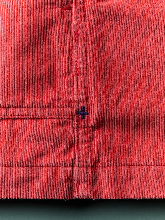 Brown the lounge short in sunfaded red cord