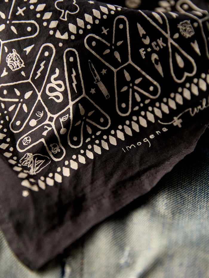 Black the "muerte" bandana