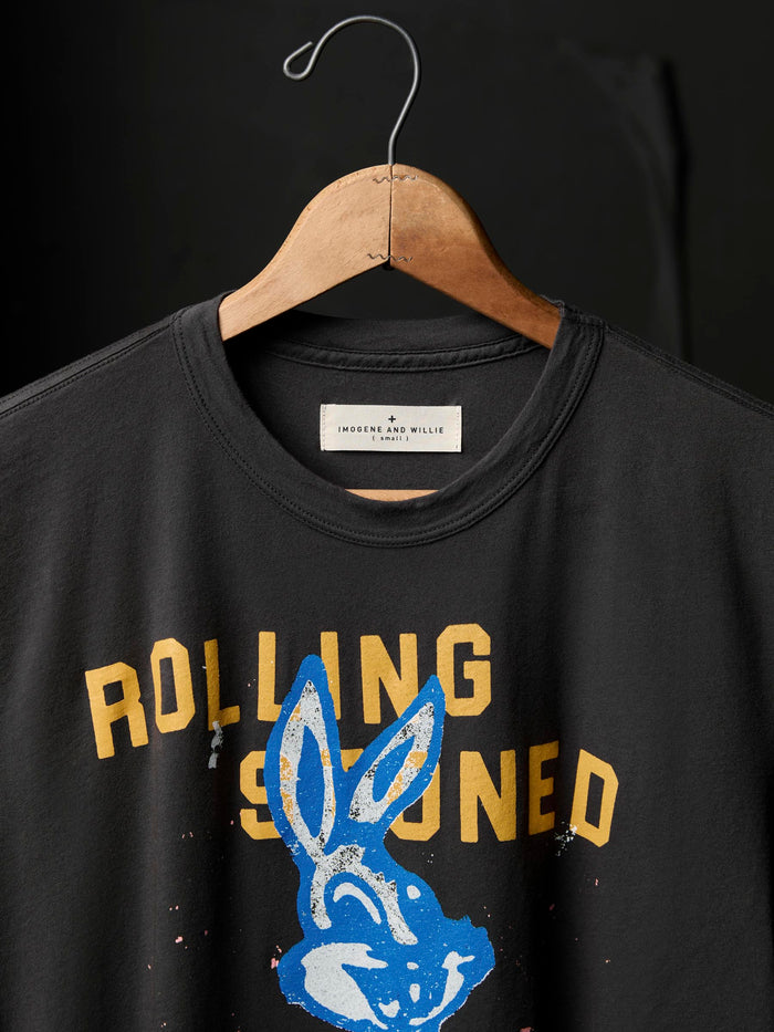 Black the "rolling stoned" tee
