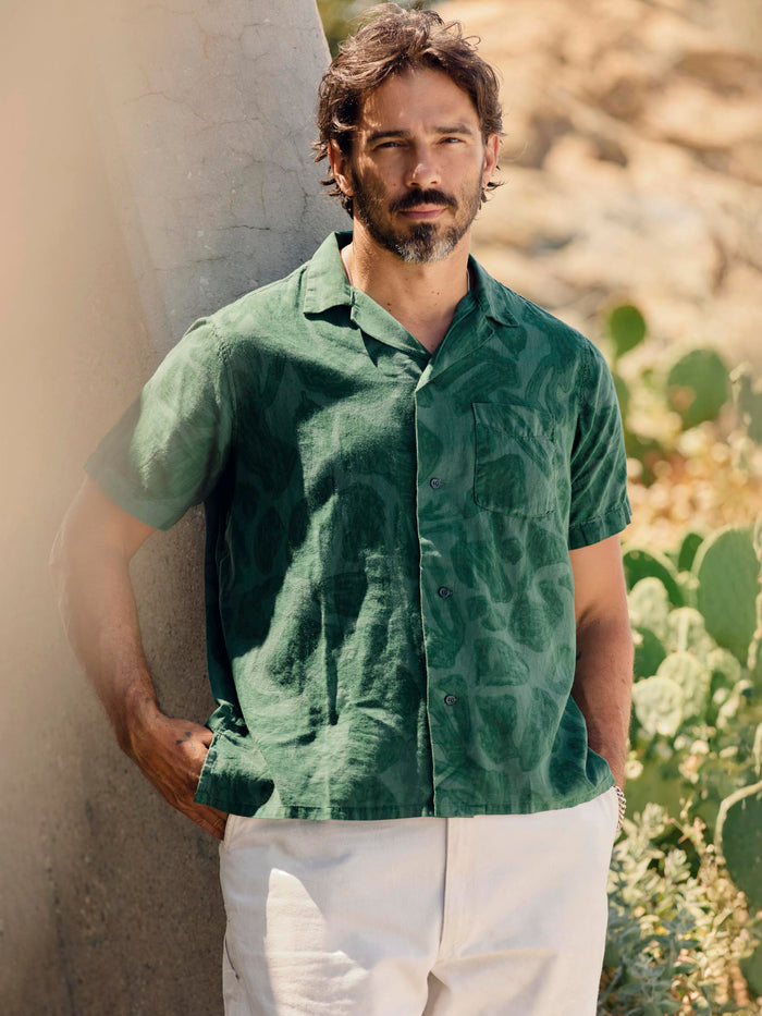 Rosy Brown the serra camp shirt in painted botanic