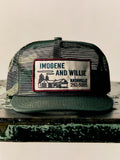 Black the "service station" mesh trucker in camo