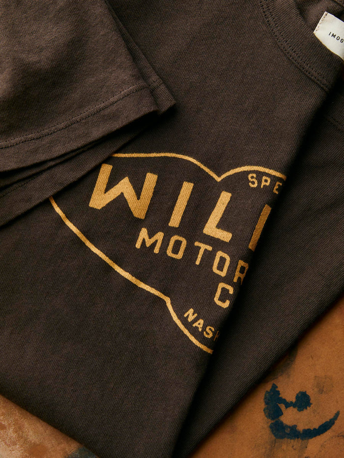 Black the "speedshop" tee