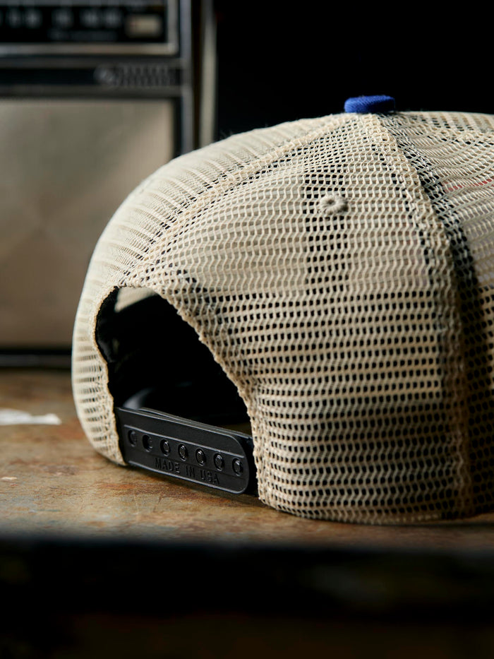 Black the "tailor shop" mesh trucker