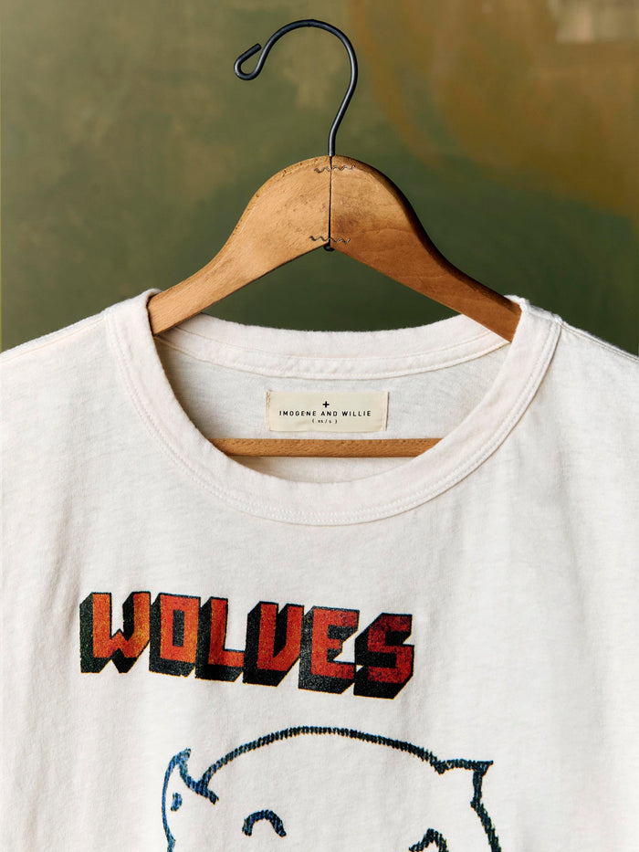 Lavender the "wolves" drop tee