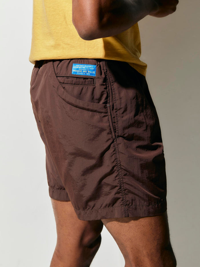 Dark Sea Green trail short in brown