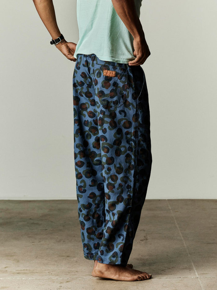 Gray ventura chore pant in blue rosette
