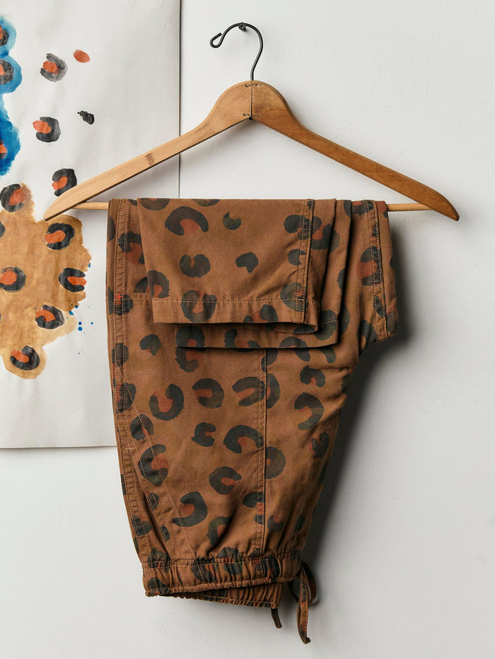 Light Gray ventura chore pant in brown rosette